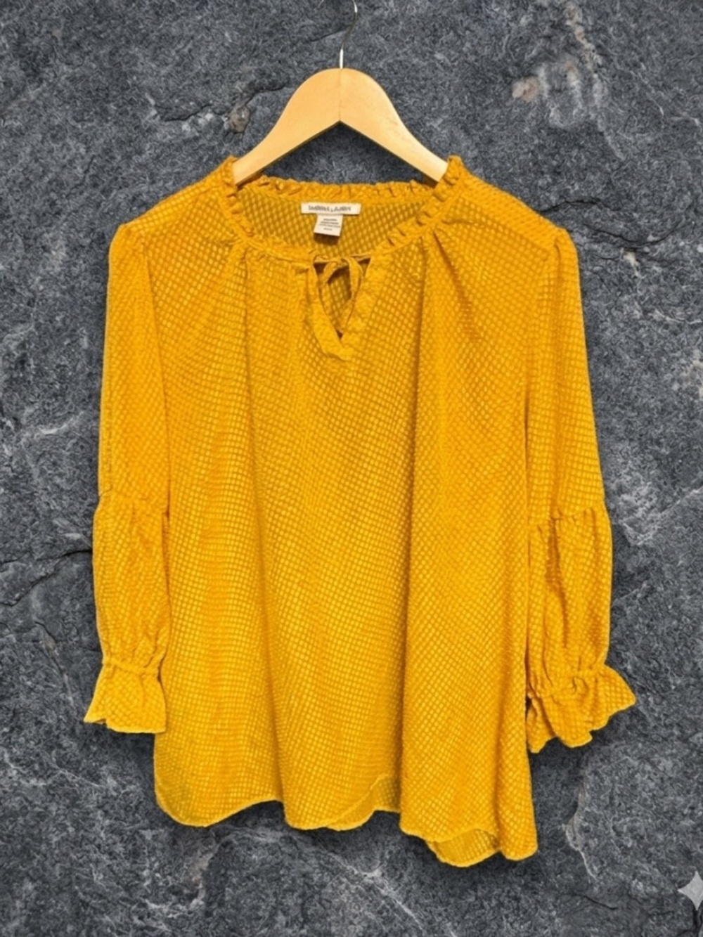Sabrina Lauren Mustard Yellow Chiffon Blouse XL Textured Ruffle Flounce Sleeve T